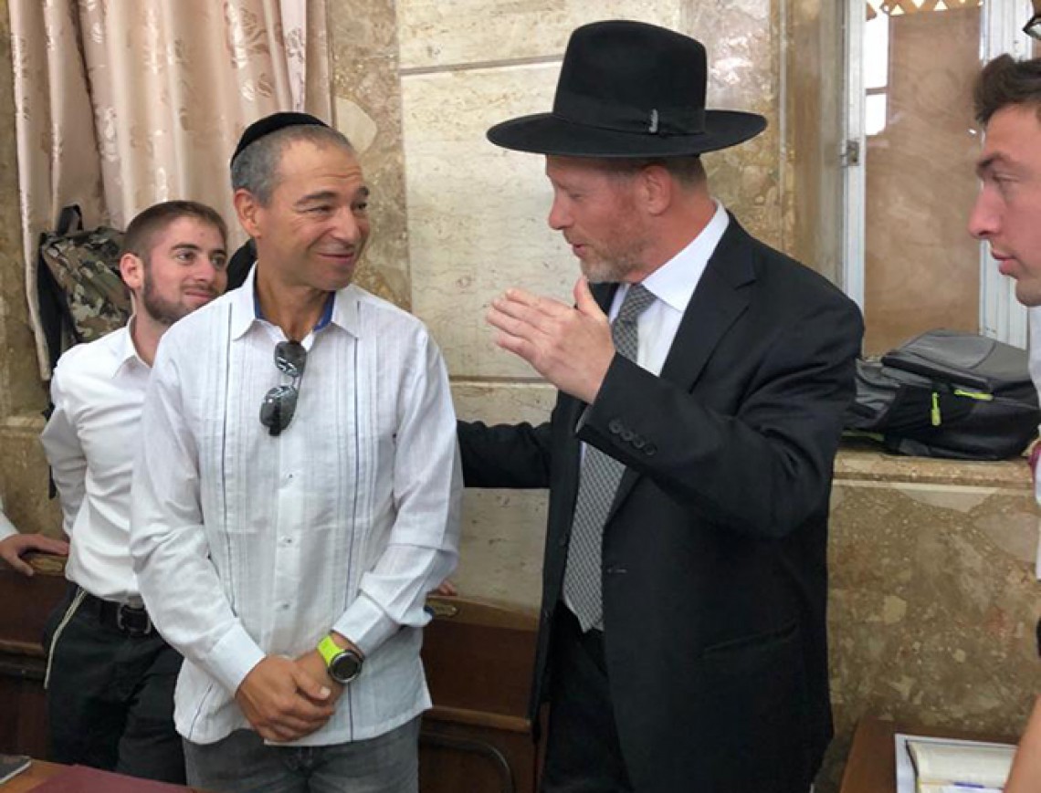FRED WITH RABBI BARRY KLEIN IN A YESHIVA IN JERUSALEM